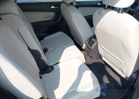 2018 Volkswagen Tiguan 2.0T Se/2.0T Sel from USA, damaged, VIN 3VV3B7AX4JM090815